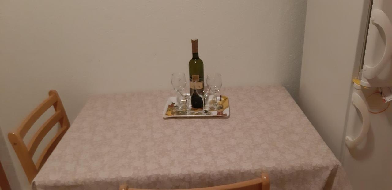 Apartman Bogdan Jelsa  Exterior foto