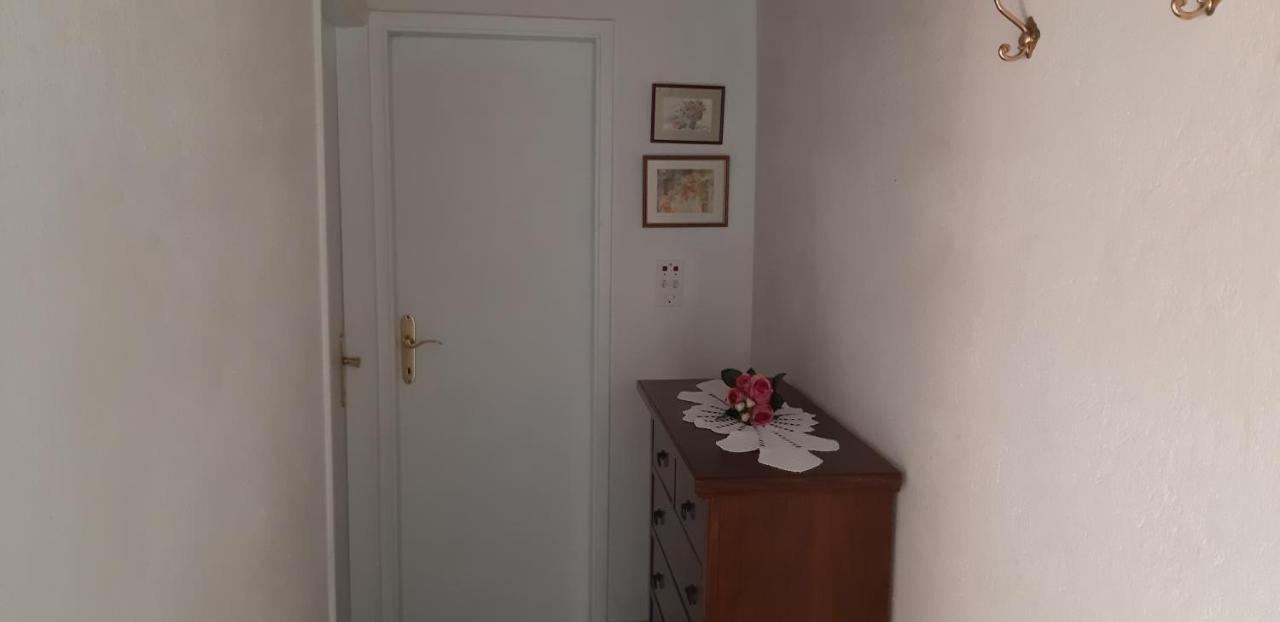 Apartman Bogdan Jelsa  Exterior foto